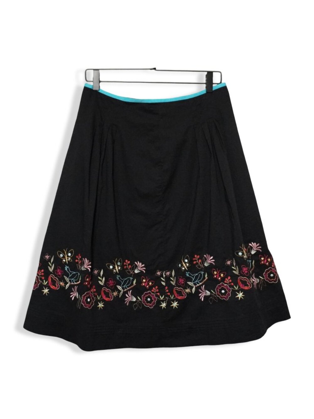 Vintage 90s/Y2K Rafaella Women's Size 6 Fairycore Embroidered Black Midi Skirt